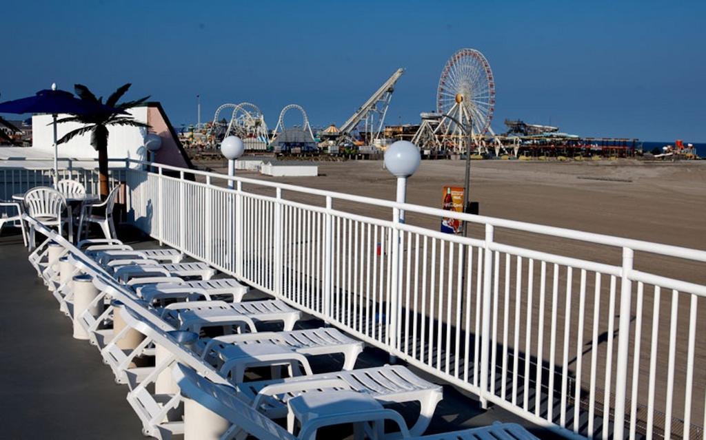 Heart Of Wildwood Boardwalk Motel Extérieur photo