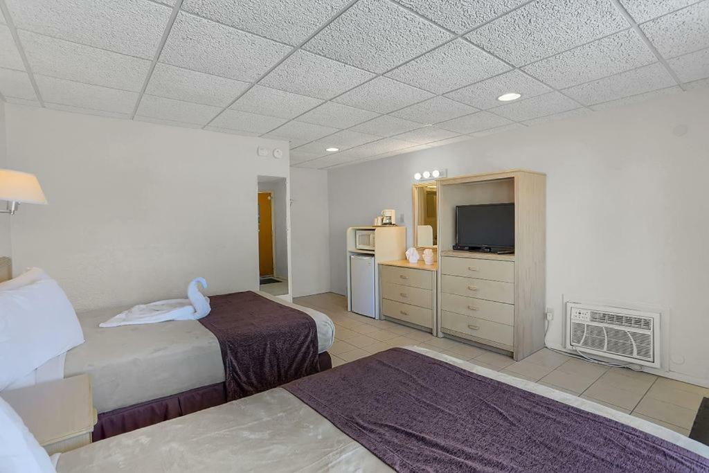 Heart Of Wildwood Boardwalk Motel Extérieur photo